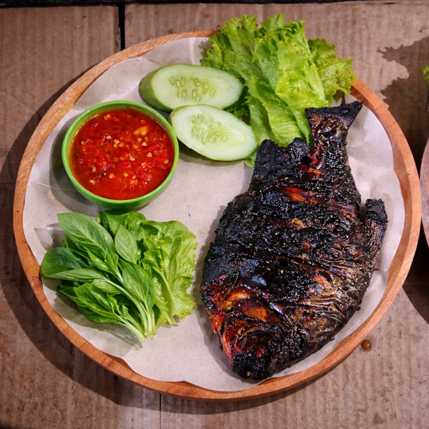 Bawal Goreng / Bakar